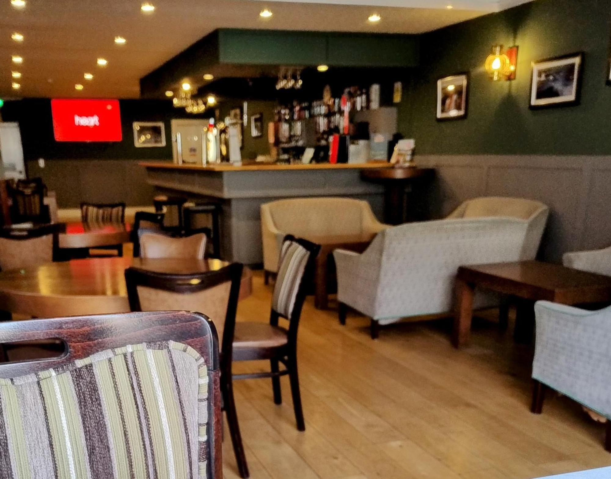 Royal Thurso Hotel Esterno foto