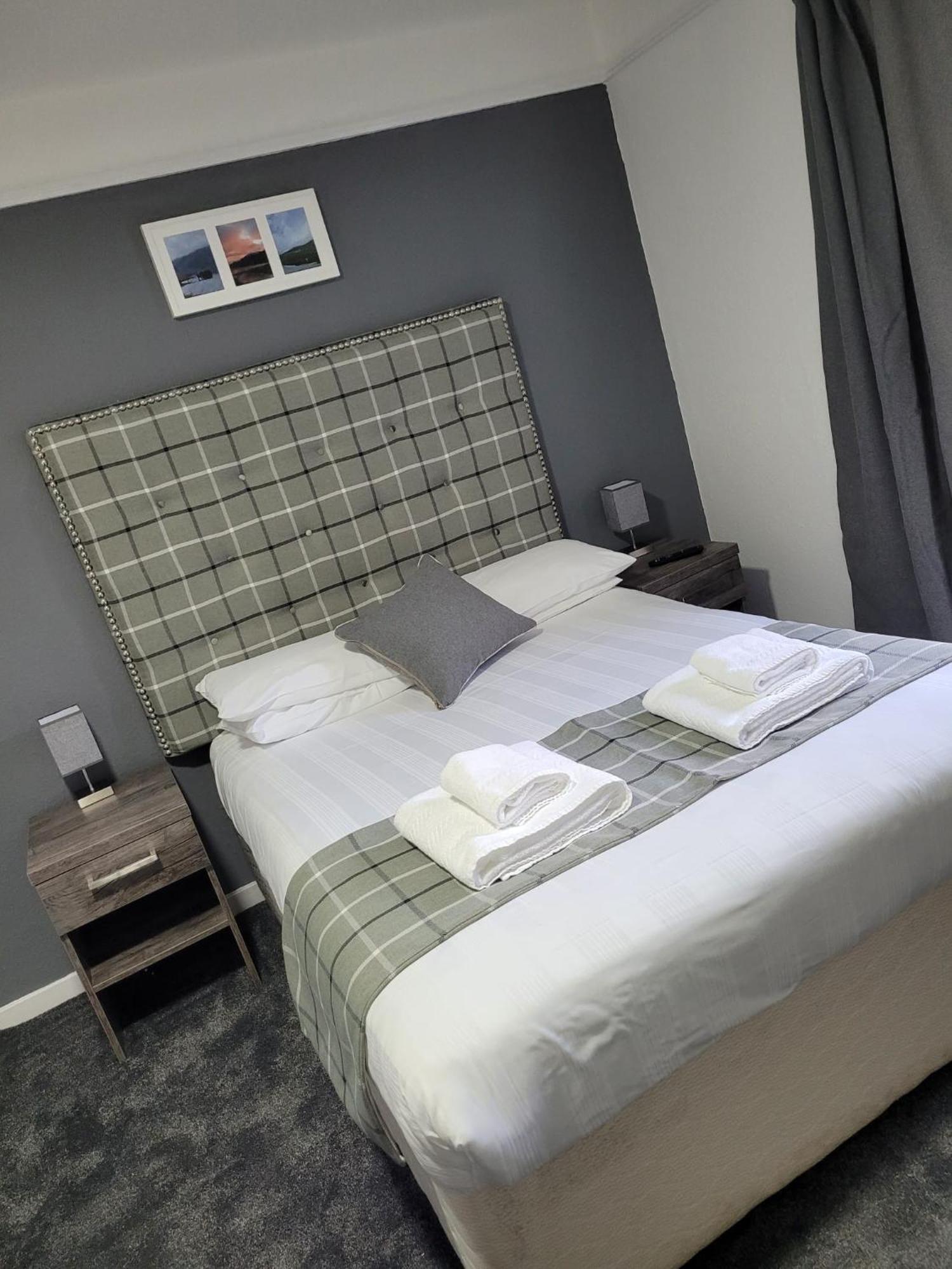 Royal Thurso Hotel Esterno foto